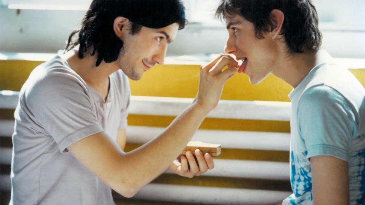 F. est un salaudの背景画像