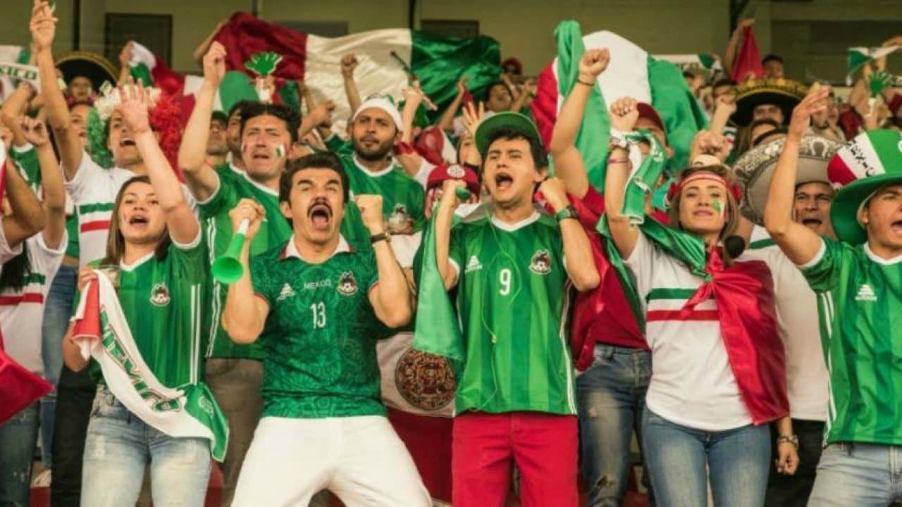 Tuya, mía... te la apuestoの背景画像