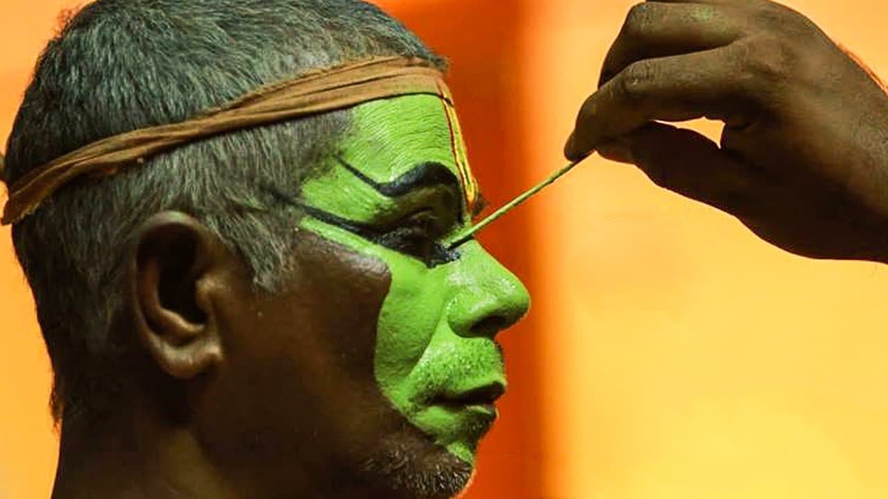 ആളൊരുക്കംの背景画像