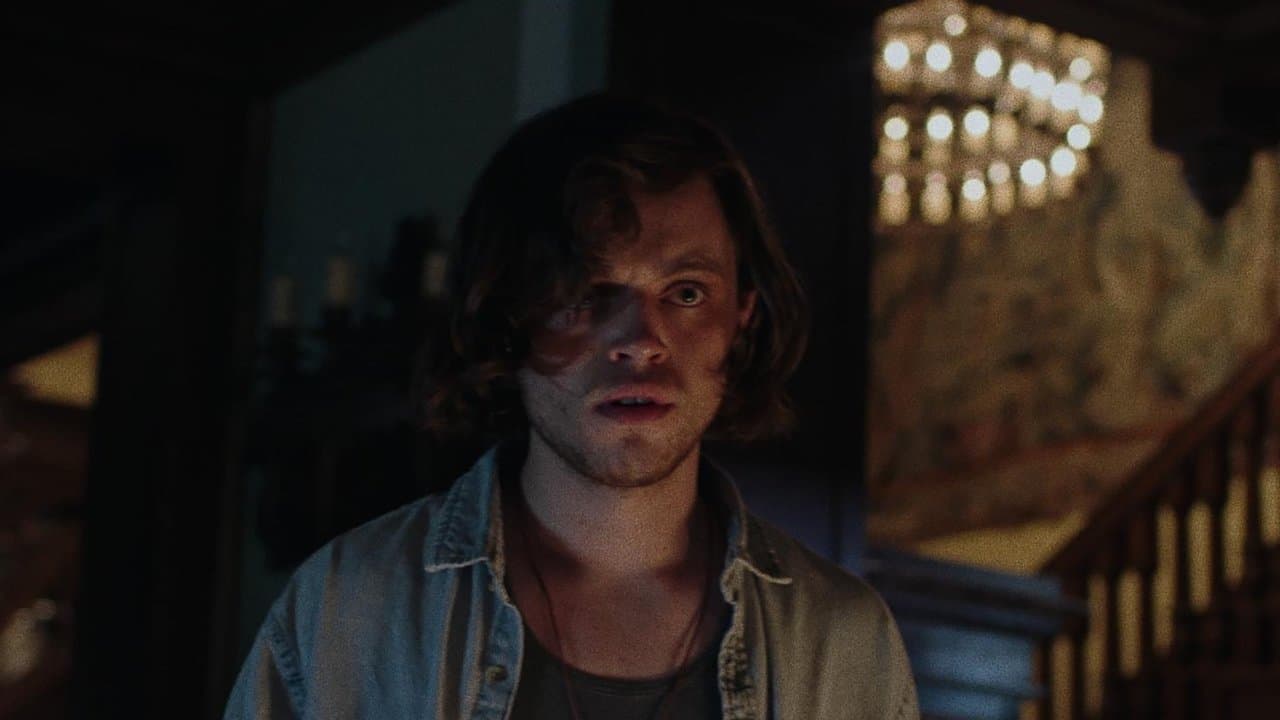 Curse of the Sin Eaterの背景画像