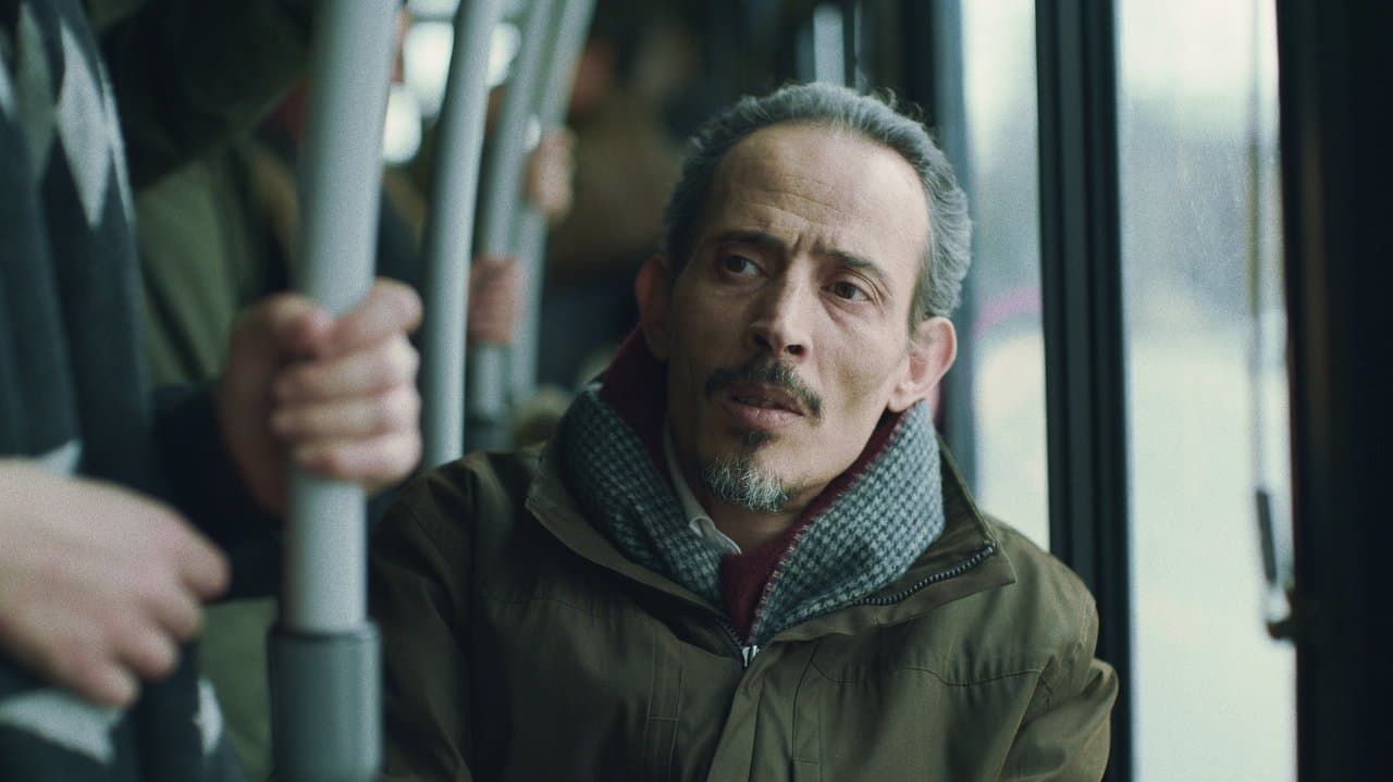 Kinshipの背景画像