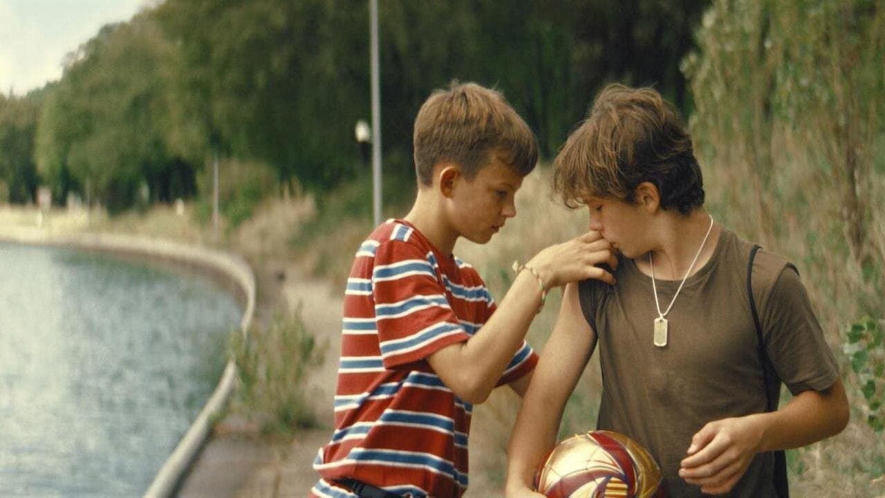 The Male Gaze: Breaking Dawnの背景画像