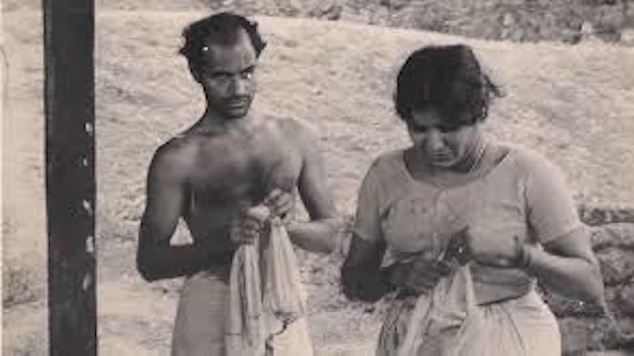 കൊടിയേറ്റംの背景画像