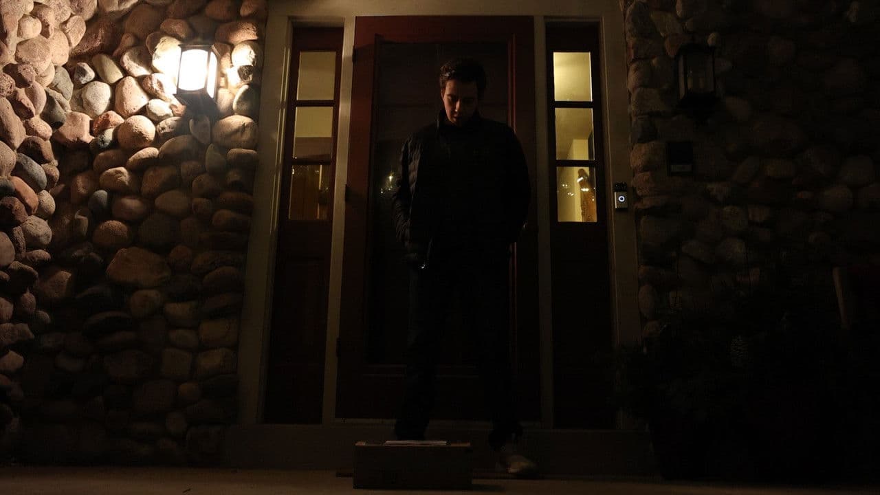 The Serviceの背景画像