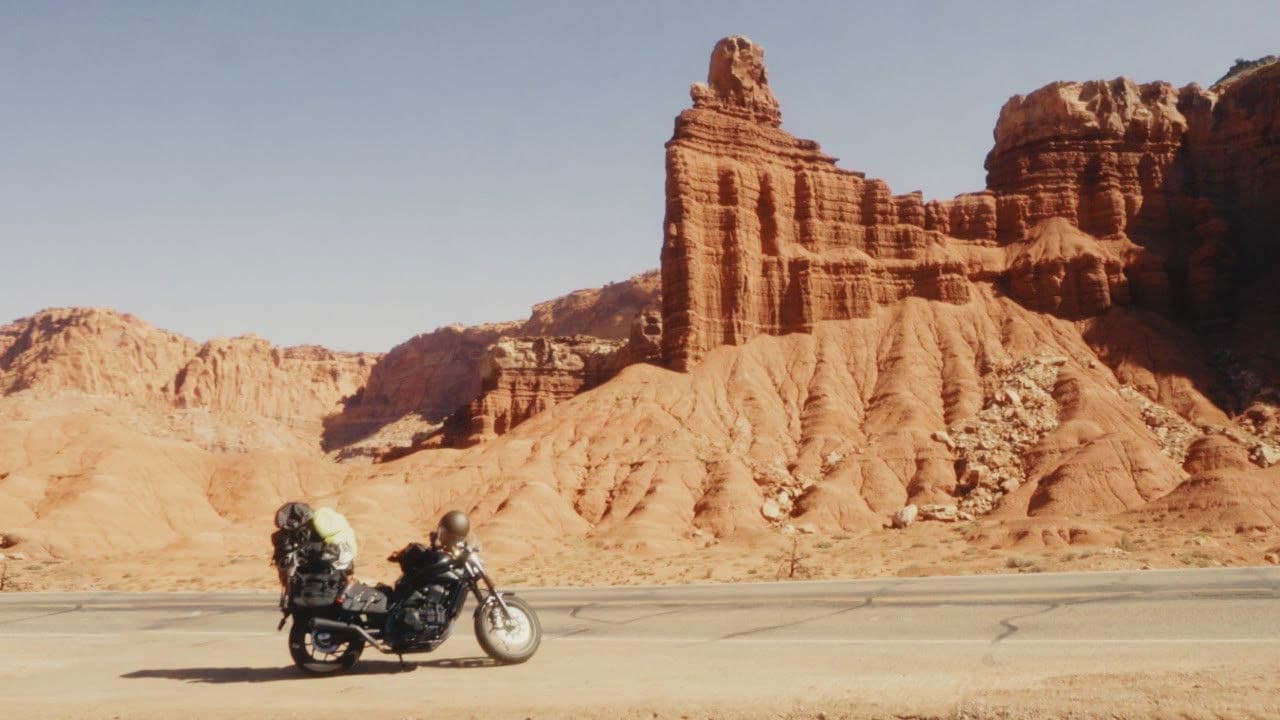 6 Weeks Coast to Coastの背景画像