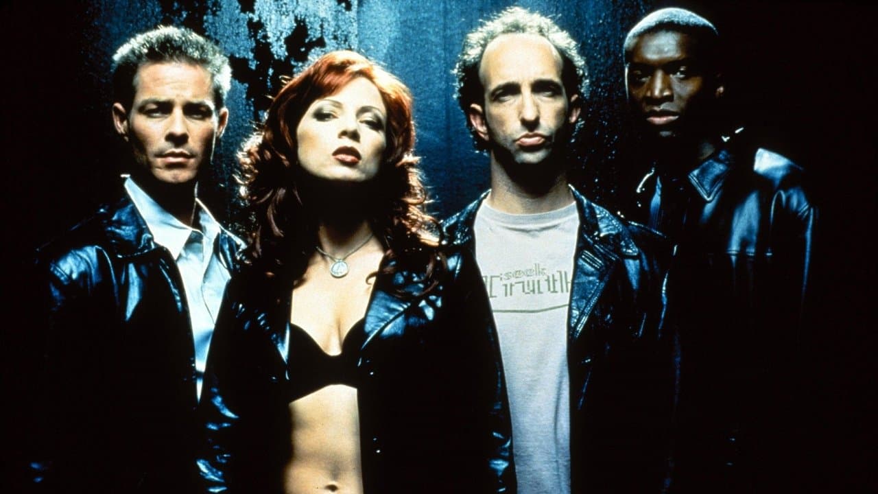 First Waveの背景画像