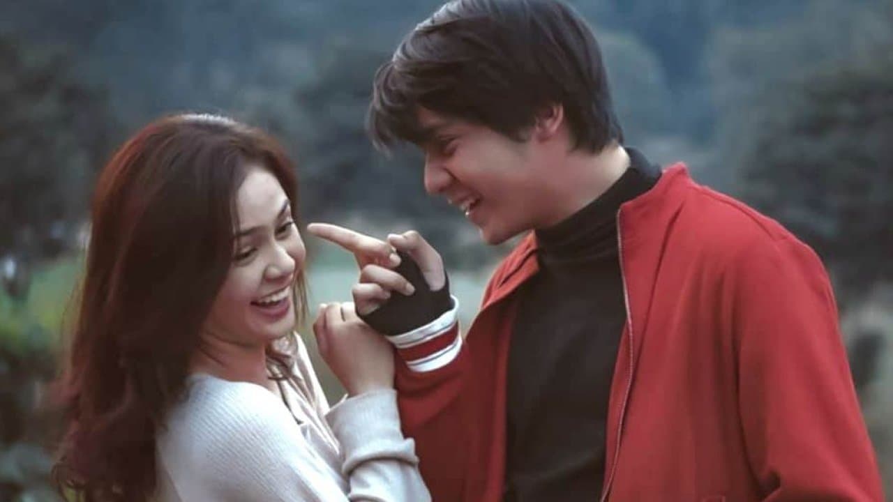 Ada Dewa di Sisikuの背景画像