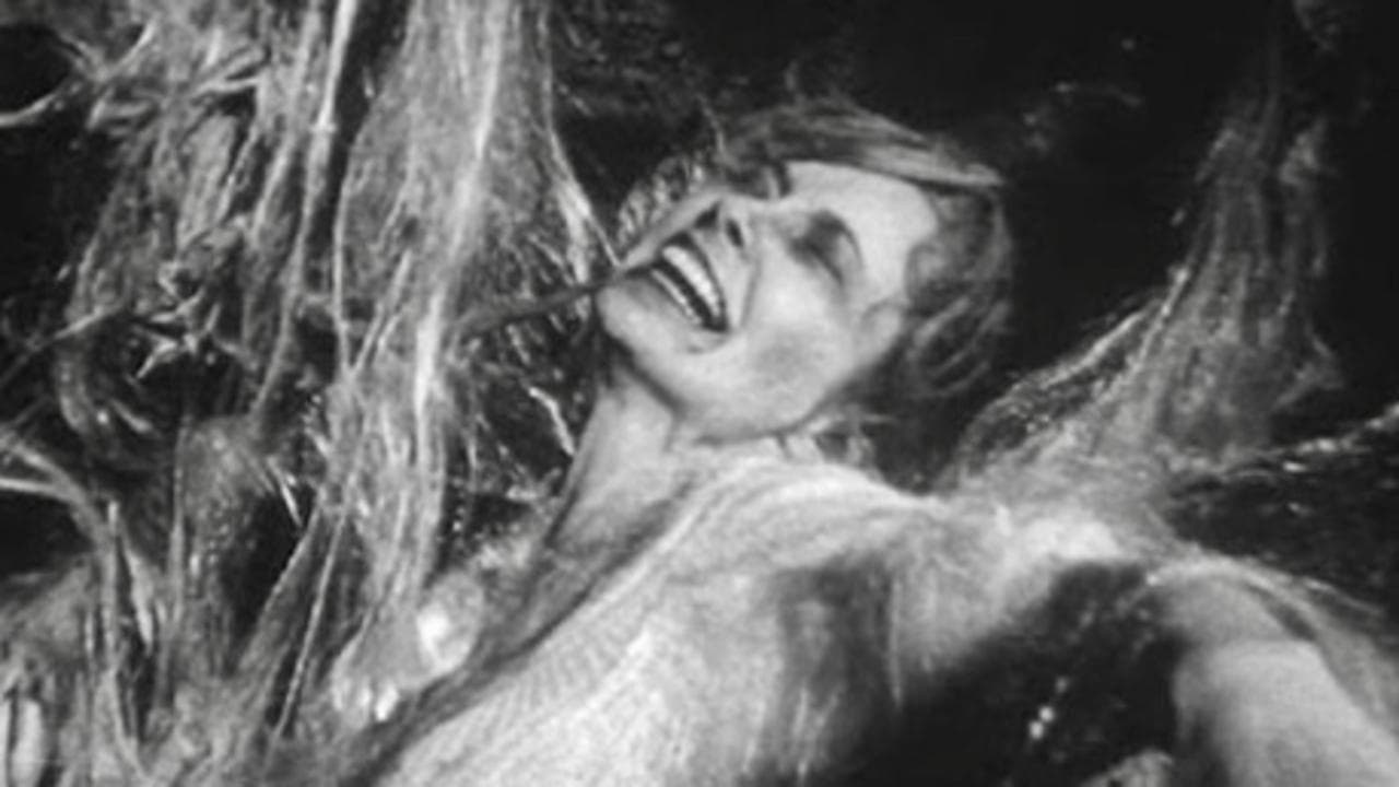 Beast from Haunted Caveの背景画像
