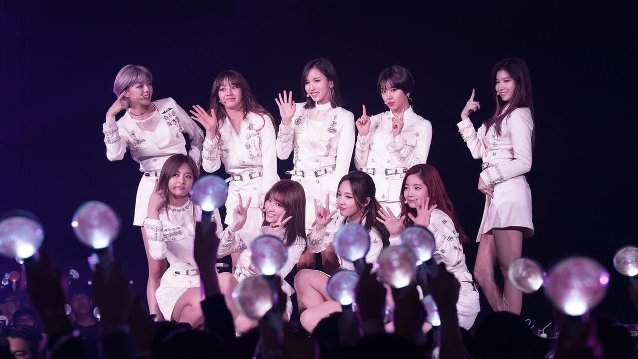 Twice 1st Tour: Twiceland – The Openingの背景画像