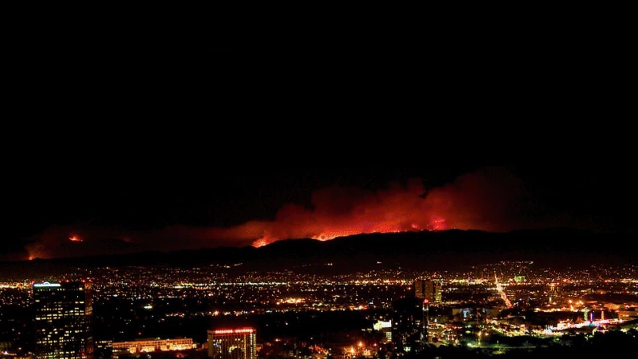 Artifactの背景画像