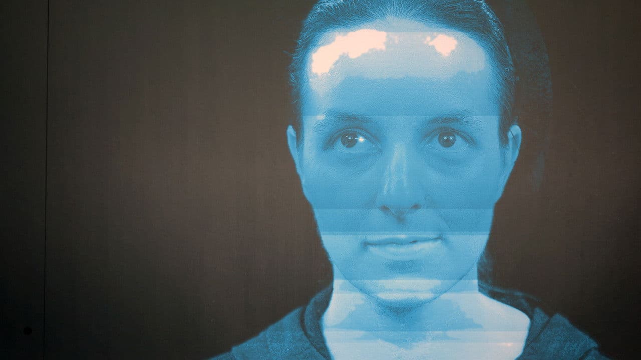 Osmosisの背景画像