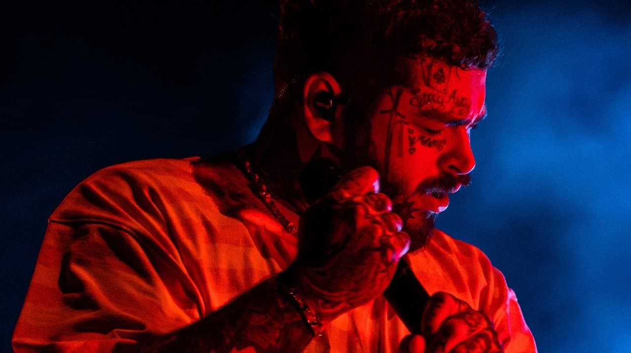 Twelve Carat Toothache Listening Experienceの背景画像