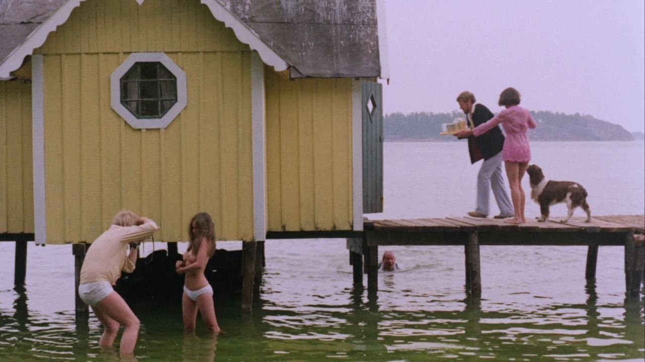 Rötmånadの背景画像