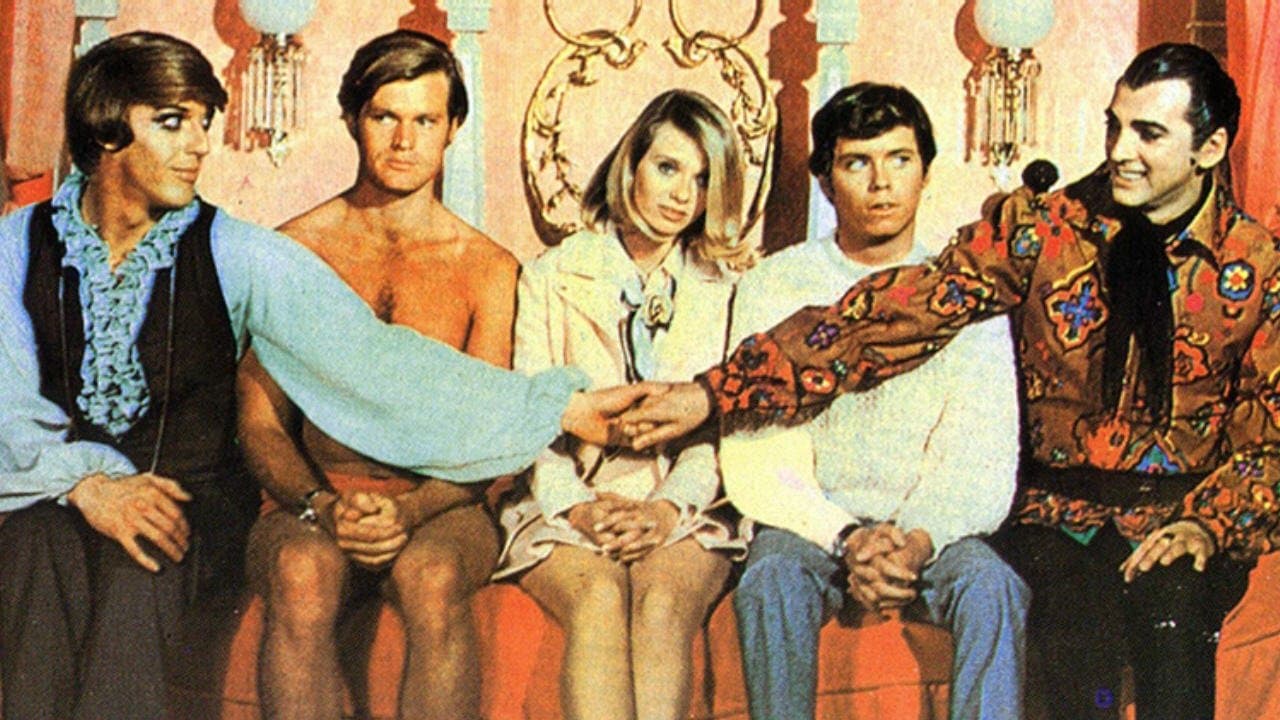 The Gay Deceiversの背景画像