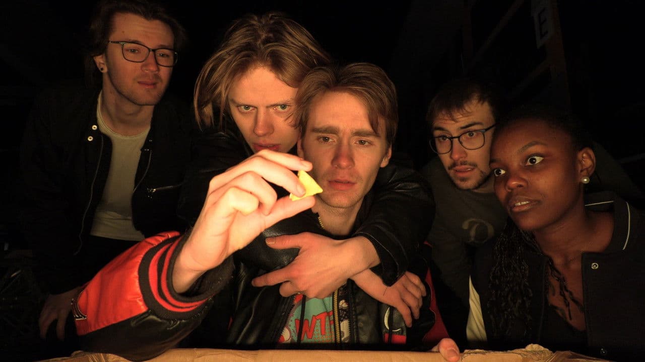 Shadows of Destinyの背景画像