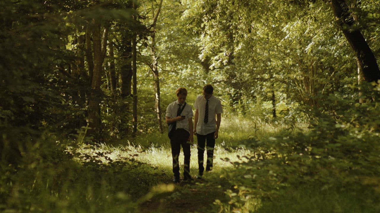 Young, Young Menの背景画像