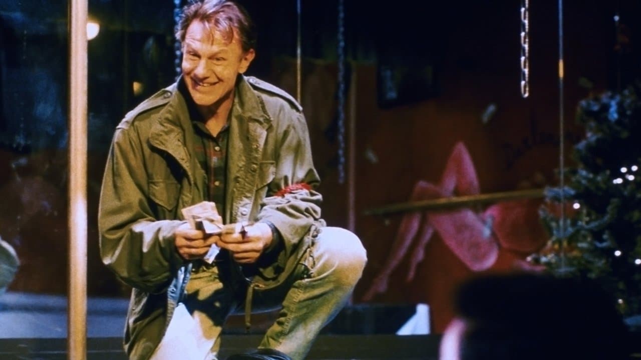 Headless Body in Topless Barの背景画像