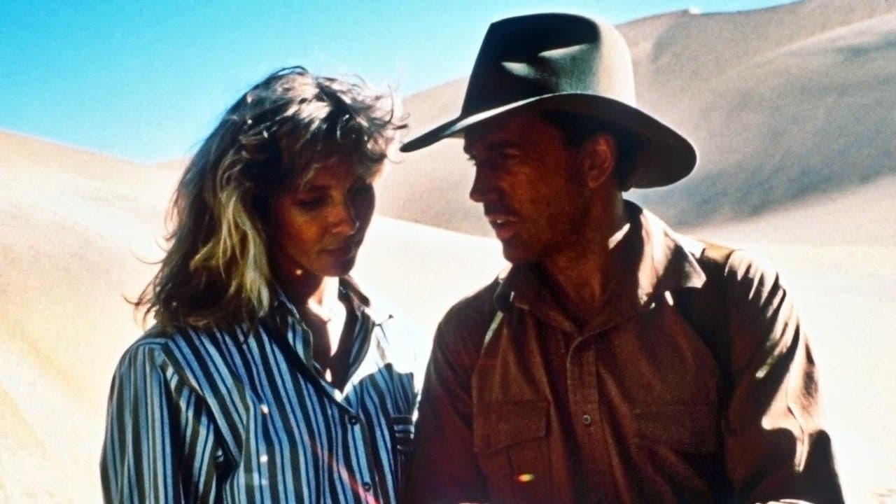 Curse of the Crystal Eyeの背景画像