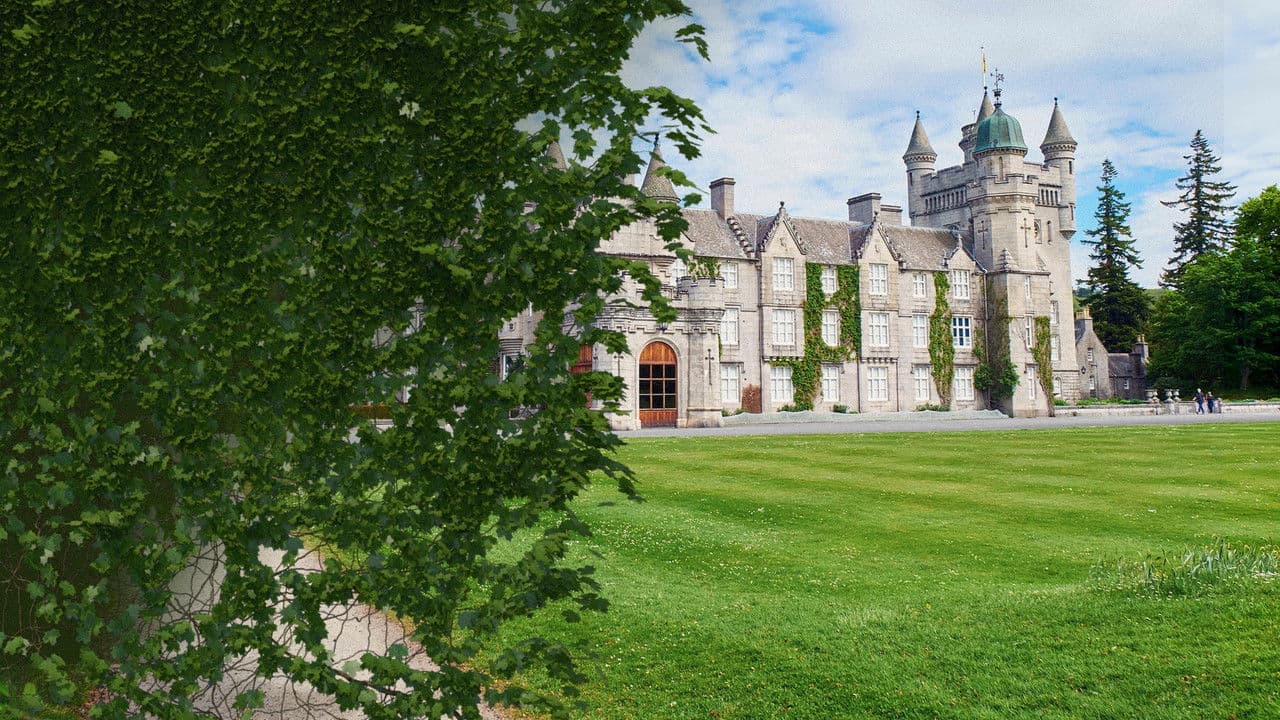 Inside Balmoralの背景画像