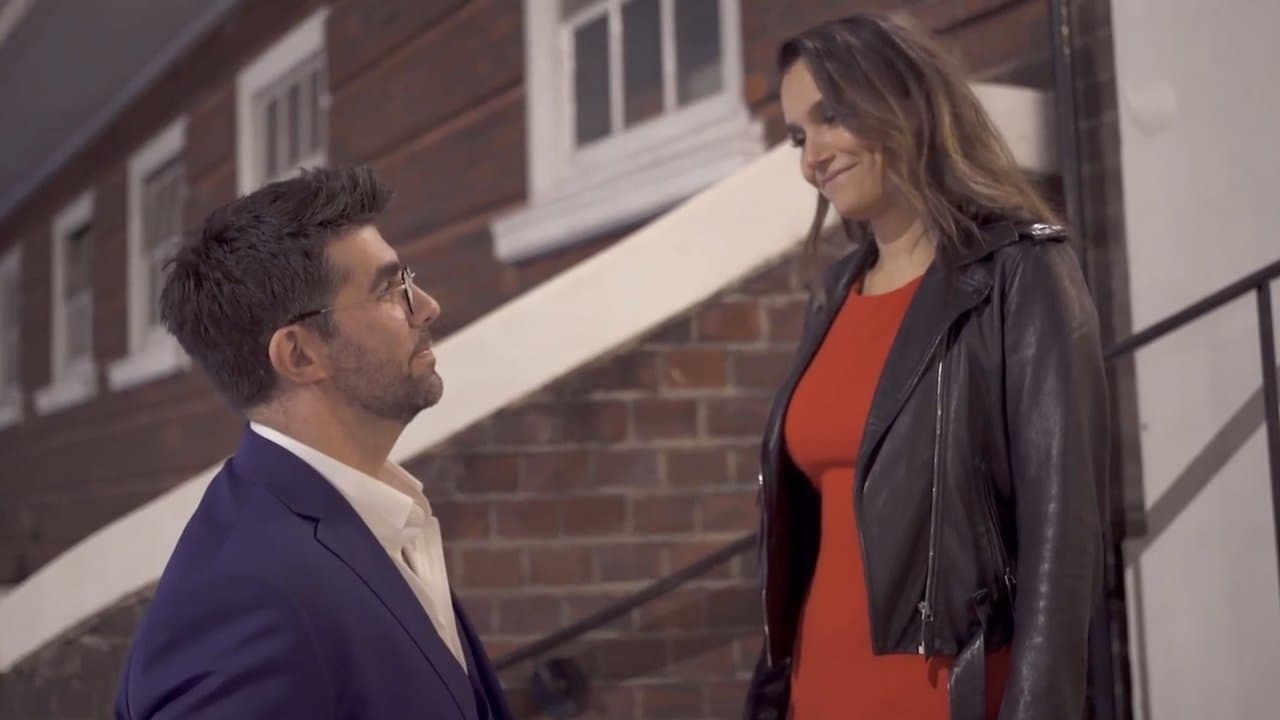 First Date: The Musicalの背景画像