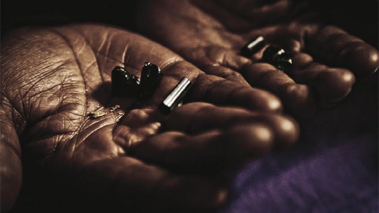 Conflict Minerals, Rebels and Child Soldiers in Congoの背景画像