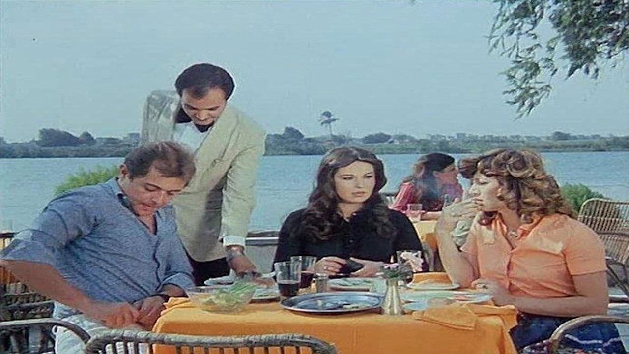 ولكن شيئا ما يبقىの背景画像