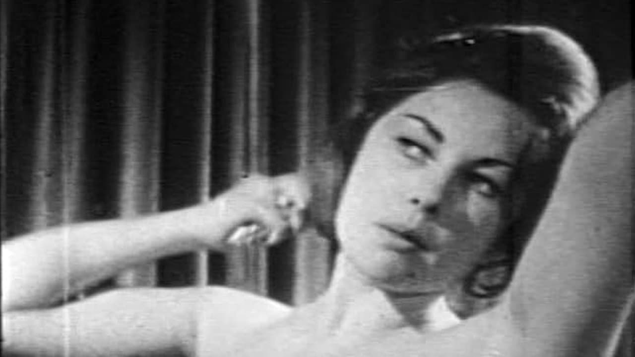 Nightmare at Elm Manorの背景画像