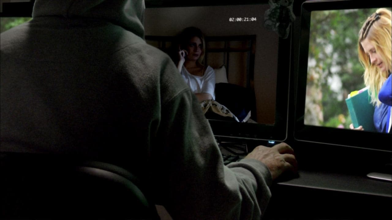 Cyberstalkerの背景画像