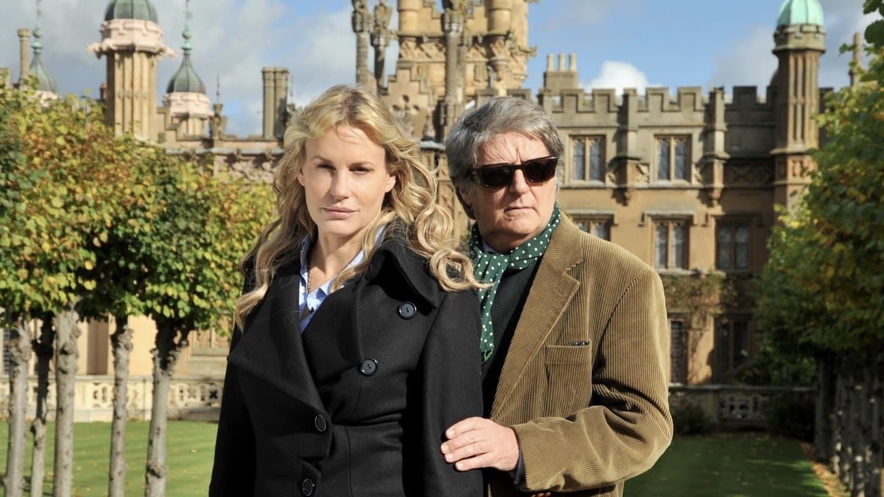 A Closed Bookの背景画像