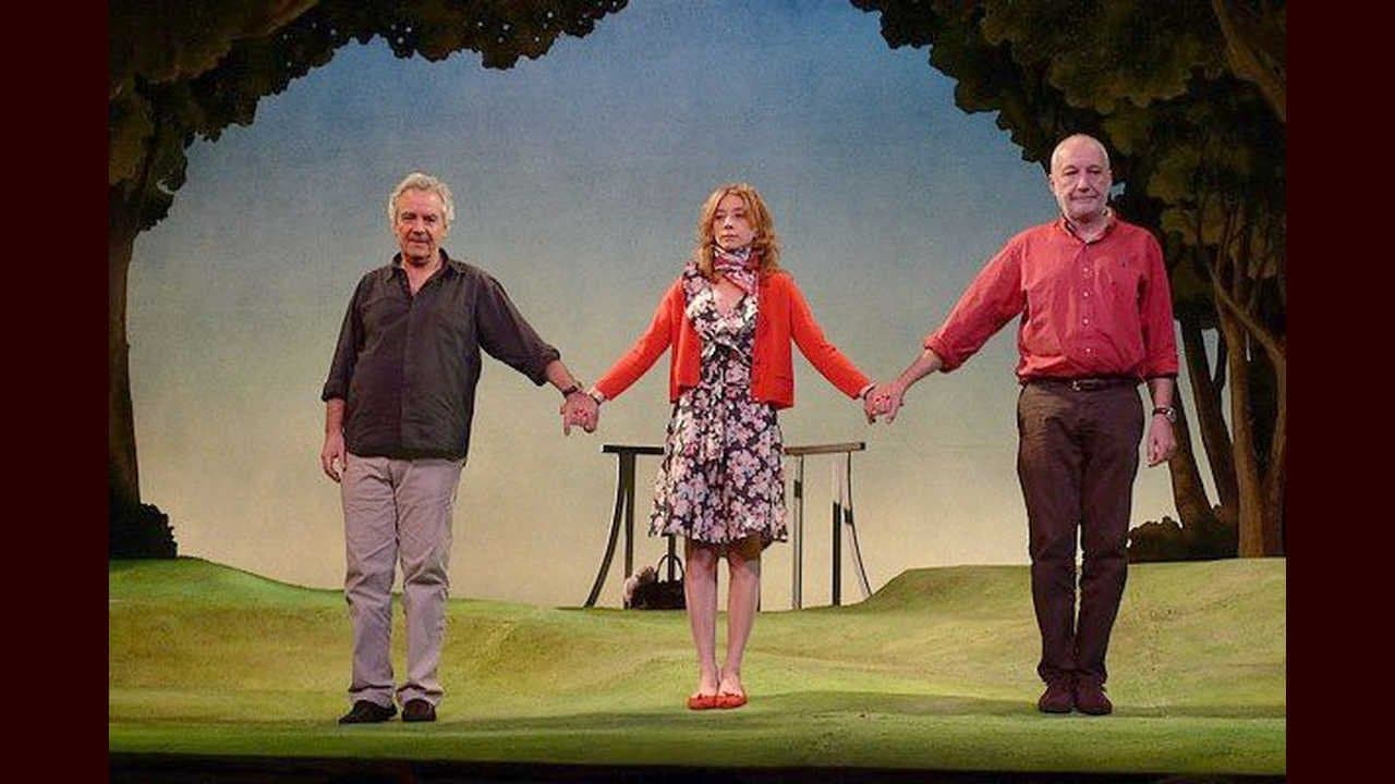 Sentiments provisoiresの背景画像