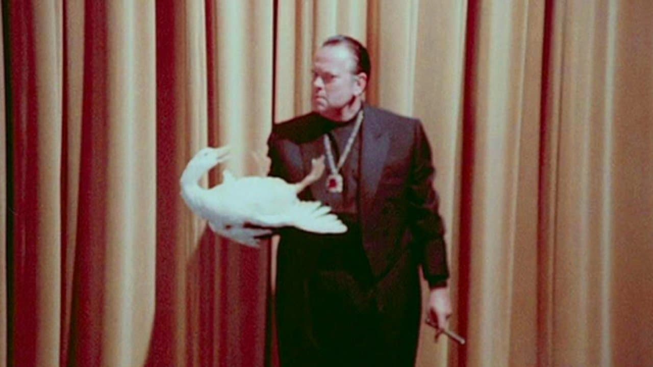 Orson Welles' Magic Showの背景画像