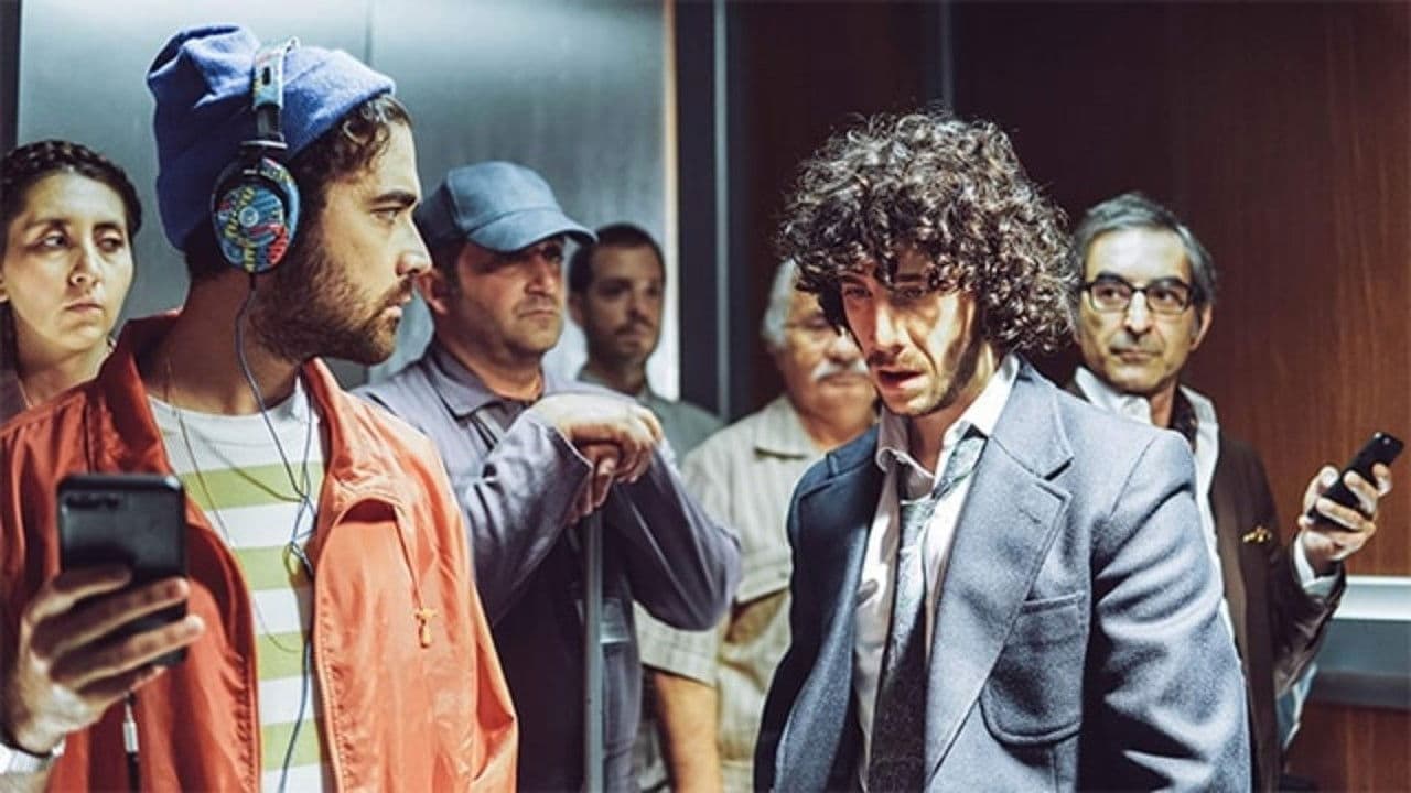 Ben Sizden Değilimの背景画像