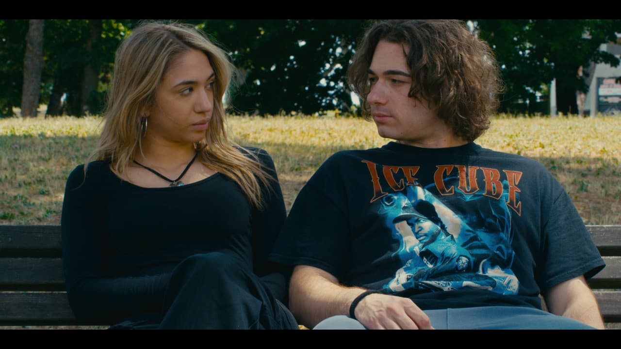 Abbaiare non è soltanto una cosa da cani.の背景画像