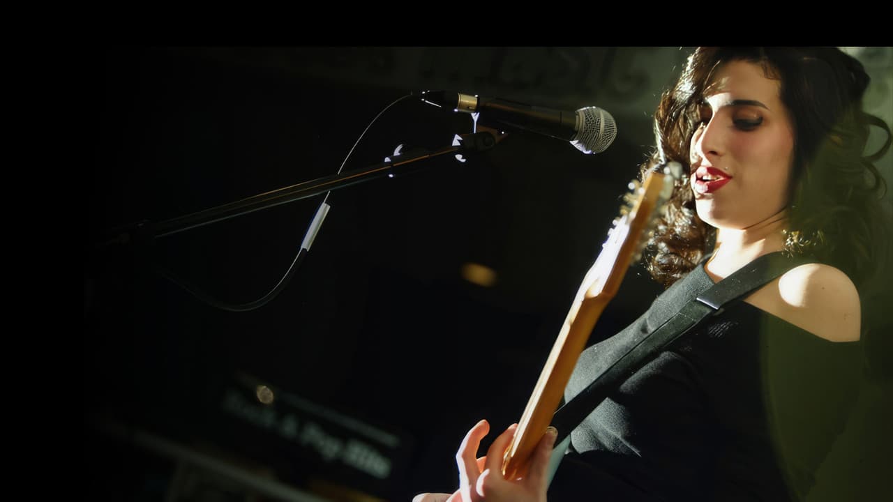 Fatal Addiction: Amy Winehouseの背景画像