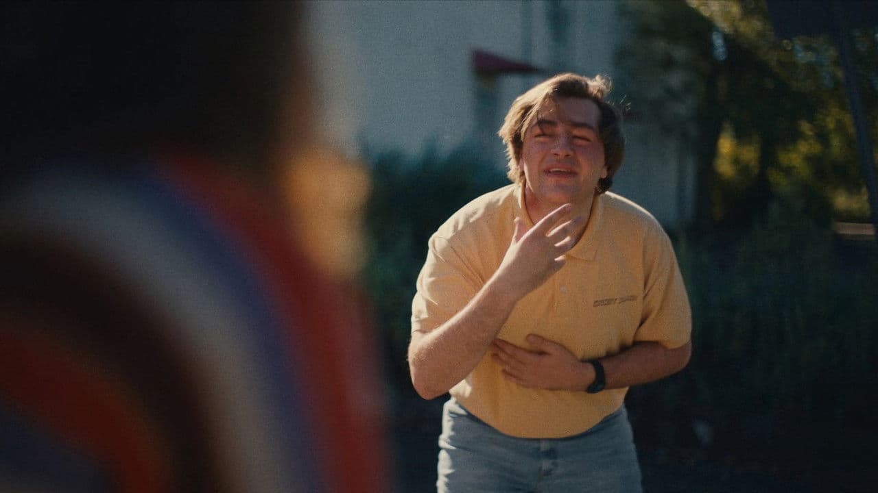 蜂と紅茶の背景画像