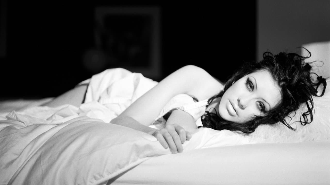 Christina Aguilera: Stripped - Live in the U.K.の背景画像