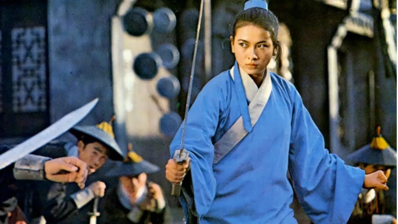 龍城十日の背景画像