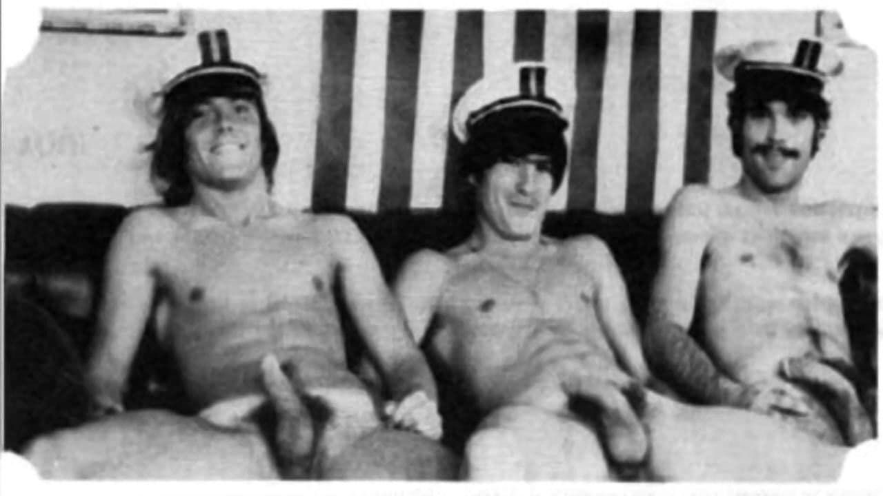 The Boarding School Heroの背景画像