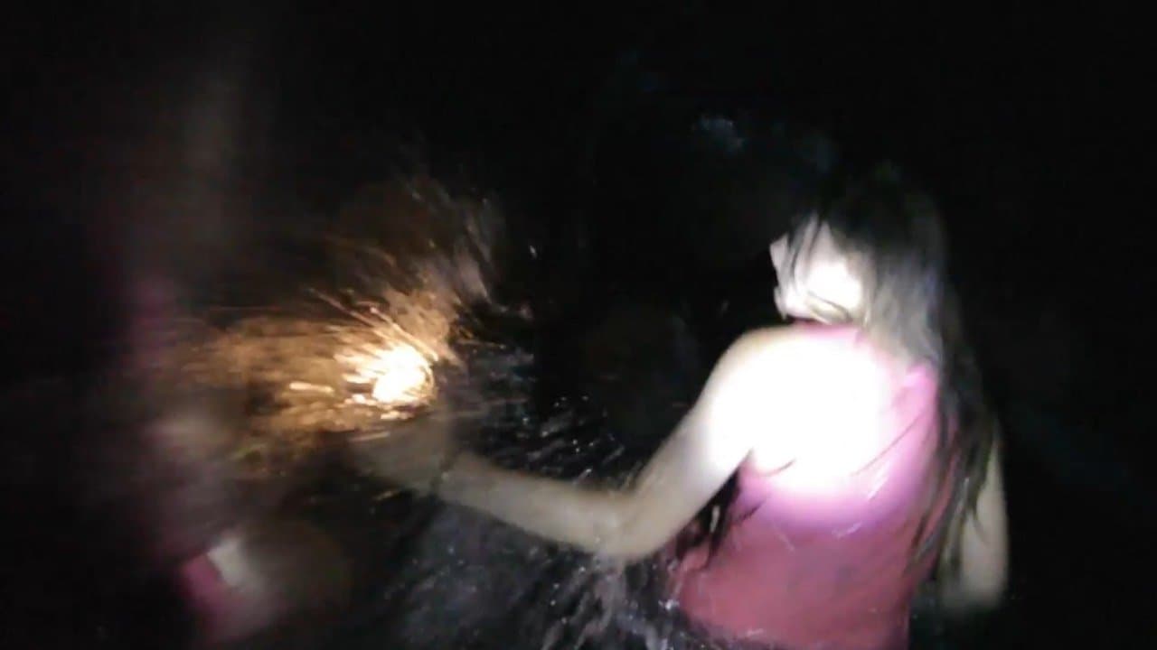 American Descentの背景画像