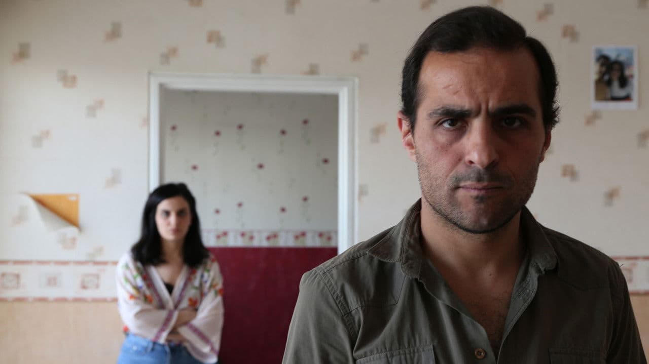 رائحة الغارの背景画像