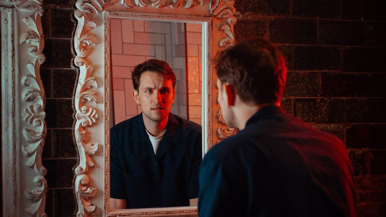 Vittorio Angelone: Who Do You Think You Are? I Am!の背景画像