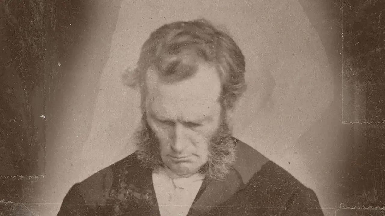 Smile for the Dead: An Examination of Spirit Photographyの背景画像