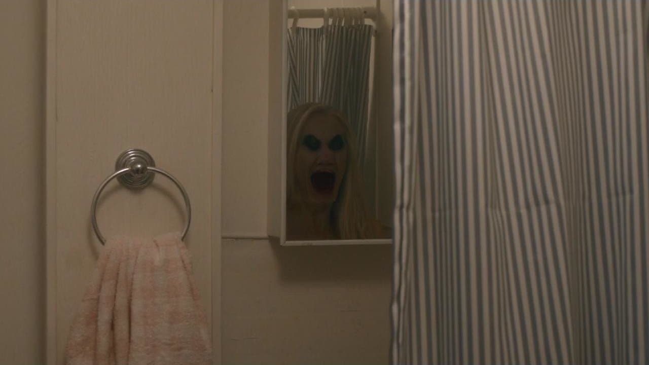 Wake Upの背景画像