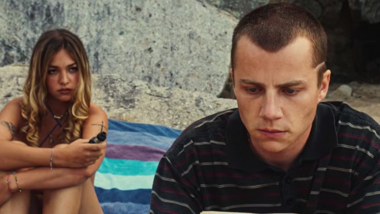 L'Épreuve du feuの背景画像