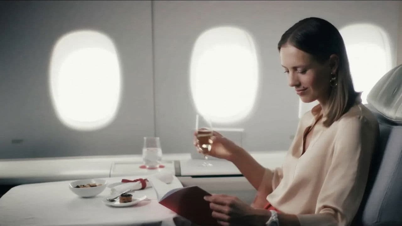 Inside the Dream: La Première Air Franceの背景画像
