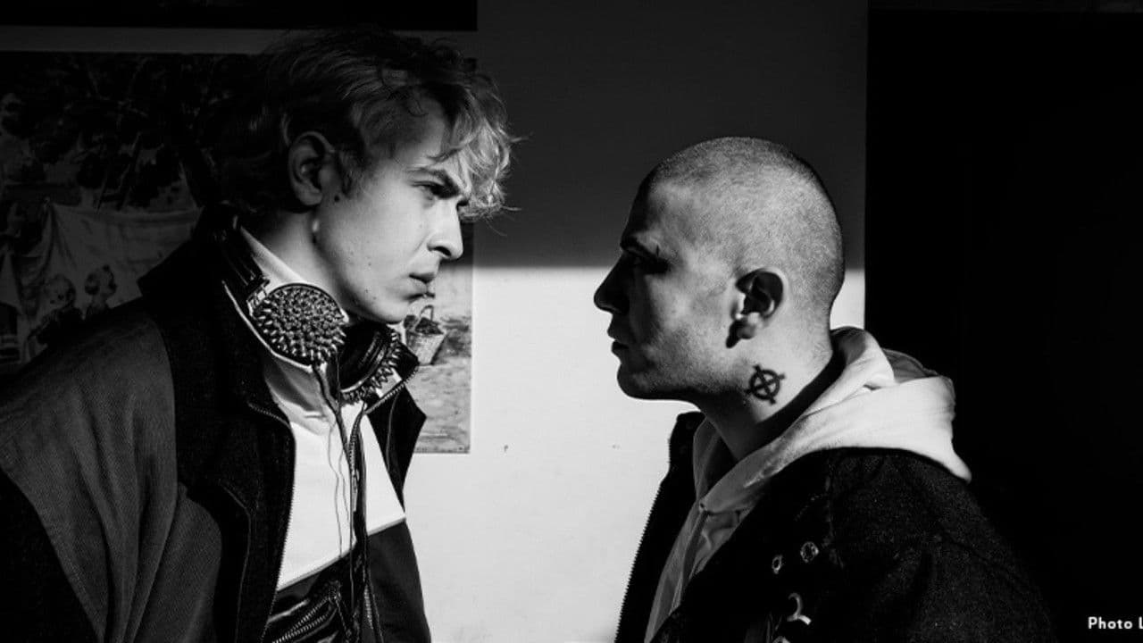 Guerra tra Poveriの背景画像