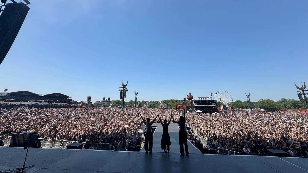 The Warning - Hellfest 2025の背景画像