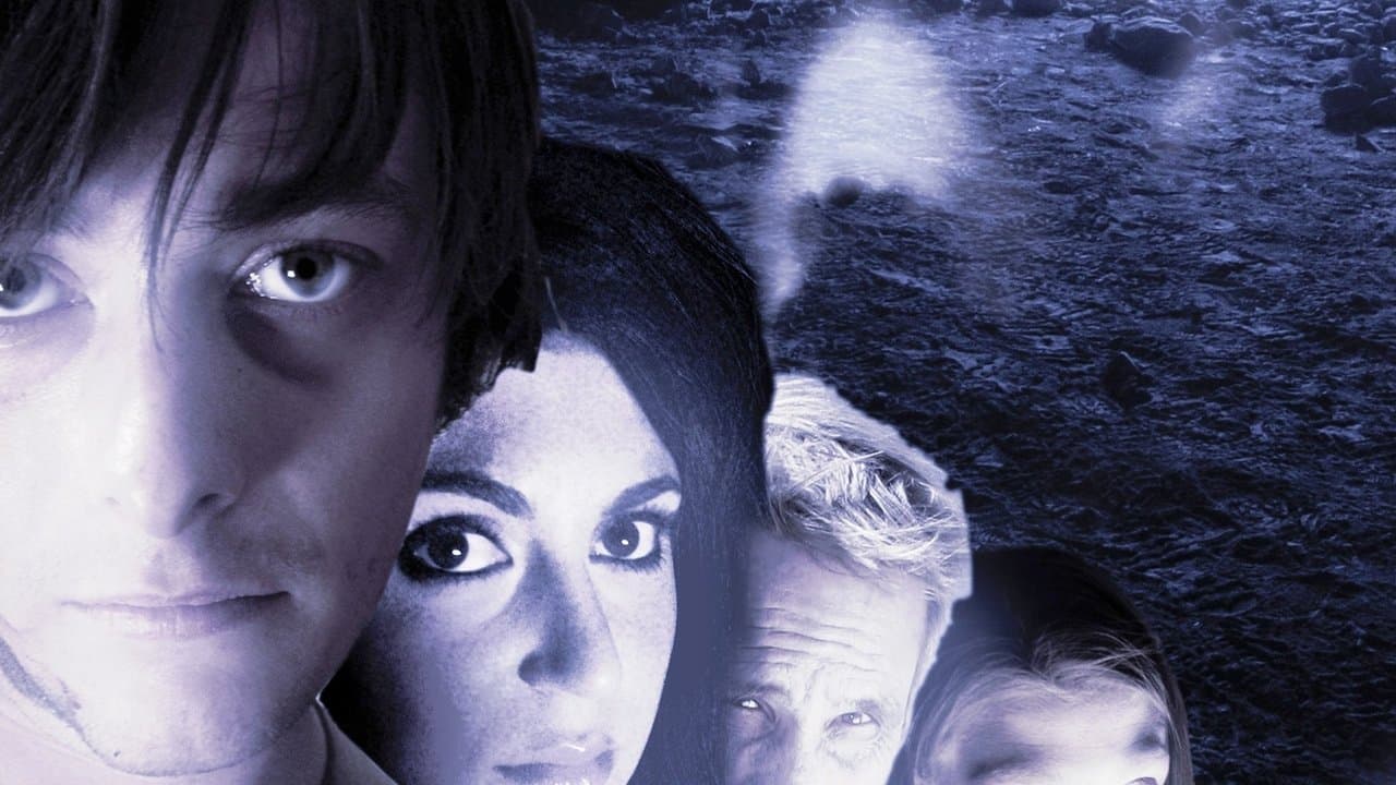 インターメディオの背景画像