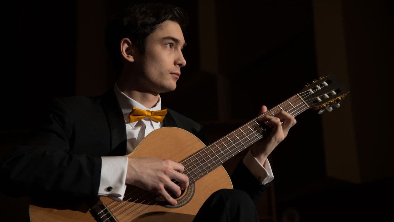 C Sharp and D Suspendedの背景画像