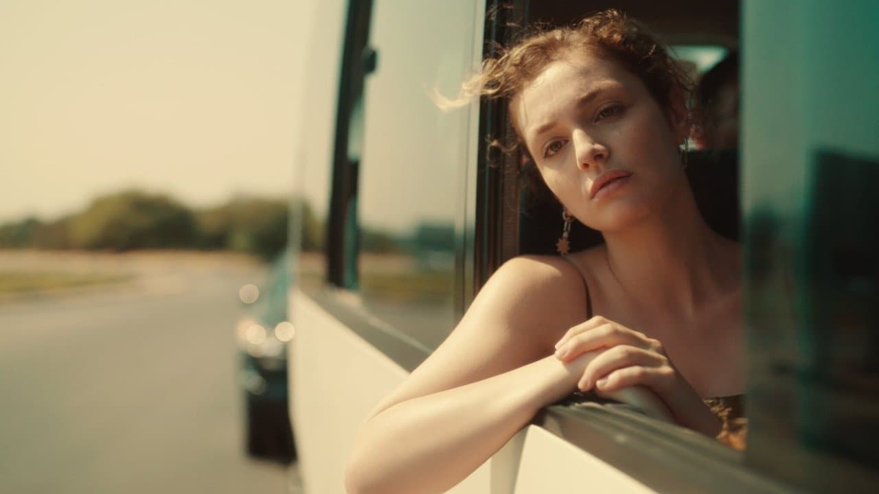 Güneşi Söndürmem Gerekの背景画像